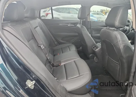 2018 Buick Regal Essence from USA, damaged, VIN W04GP6SX5J1095975